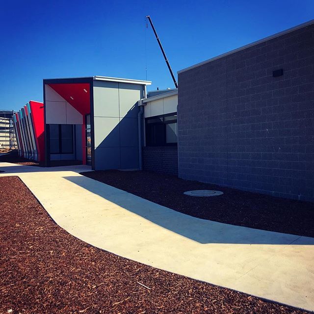 NCATs building works are so exciting! Have you driven past lately?
.
.
#teacherlife #buildingbetterschools #artsed #artseducation #followyourpath #artseducationmatters #bhaarchitects #ncatsuccess #buildingconstruction ift.tt/2TXVNRm