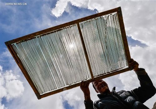globaltimesnews's tweet photo. Forty families in #Nyemo, #Tibet, had shaken off poverty with the help of #intangibleculturalheritage work-shops in 2018. https://t.co/1hDiV0JC81 https://t.co/fgf38vkK7T