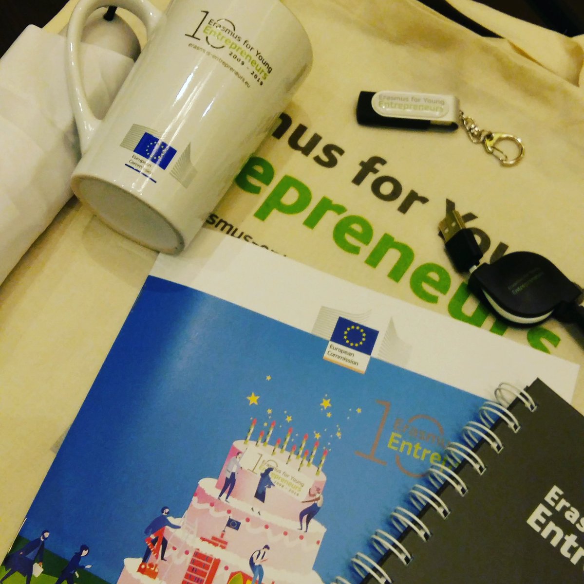 We are celebrating 10th anniversary of #ErasmusEntrepreneurs with 200 Intermediary Organisations. 10 years of supporting #Entrepreneurs #Business and #CrossBorderTrade EYEis10!
<a href="/EU_Growth/">Internal Market, Industry, Entrepreneurship & SMEs</a> <a href="/EU_EASME/">EASME - Executive Agency for SMEs</a> <a href="/EEPA_EU/">Promoting Enterprise</a> <a href="/EEN_EU/">Enterprise Europe Network 🇪🇺</a>
