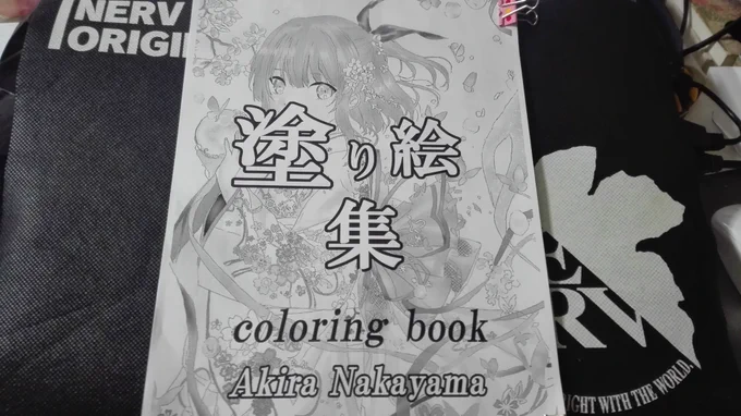 塗り絵集の線画の一部をお披露目✨
家族に見せたら
もっと線の緻密なのを出せ!
と言われたので
まぁ続きを見てみなよ
と言ったら
あぁこれね～✨
という感じでした?

難易度高めの線画は近日公開‼

#亀城祭 
#おそ松さん 
#安室透 
#絵描きさんと繋がりたい 