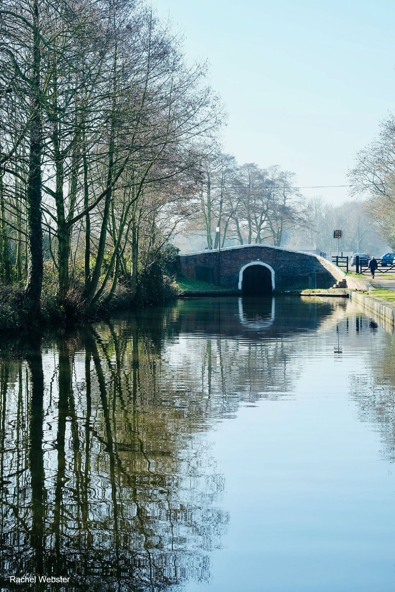 CanalRiverTrust's tweet image. Morning everyone, we hope you had a good weekend? Let's start the week with this beautiful view at Fradley 🙌 #MondayMotivation

📷 Rachel Webster
📍 Fradley, Trent &amp;amp; Mersey Canal