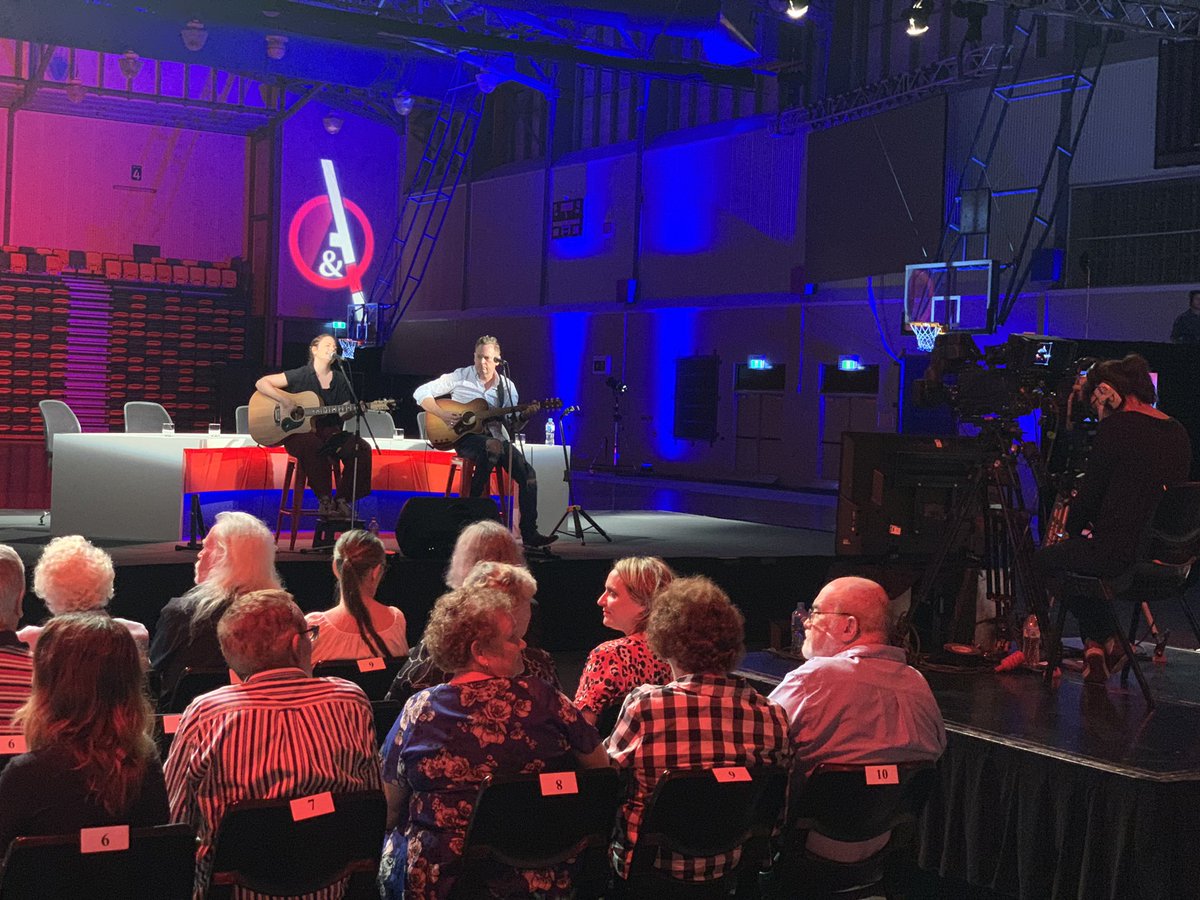 Townsville stadium looking a bit different tonight ahead of <a href="/QandA/">QandA</a> more than 600 people in attendance.