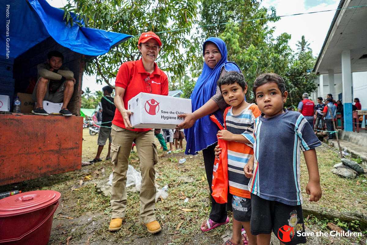 SavetheChildren's tweet photo. Support from @moneygram and #mgfoundation helped us reach over 8 million children in emergencies in 2018 – and will enable us to reach others who need our support in the months to come. Thank you for helping us be there when kids need us most! https://t.co/huAt1rlZYV