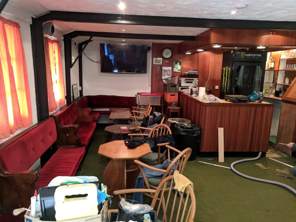 NavestockCC's tweet photo. Pre-season work well underway here at The Green...

Countdown to the 2019 season is well and truly on! https://t.co/DhPfkwPwKK