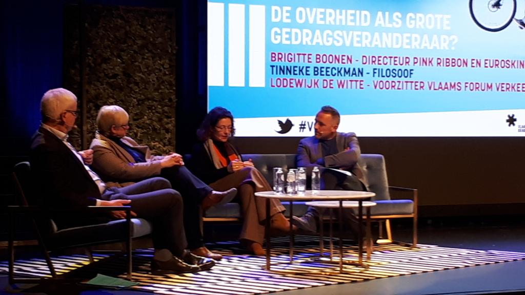 wernerdedobb's tweet photo. Boeiend slotdebat #vcv19 met Lodewijk De Witte, Brigitte Boonen en Tinneke Beeckman - hoe kun je als overheid mensen mee krijgen #voorveiligverkeer https://t.co/pILqWr8qku