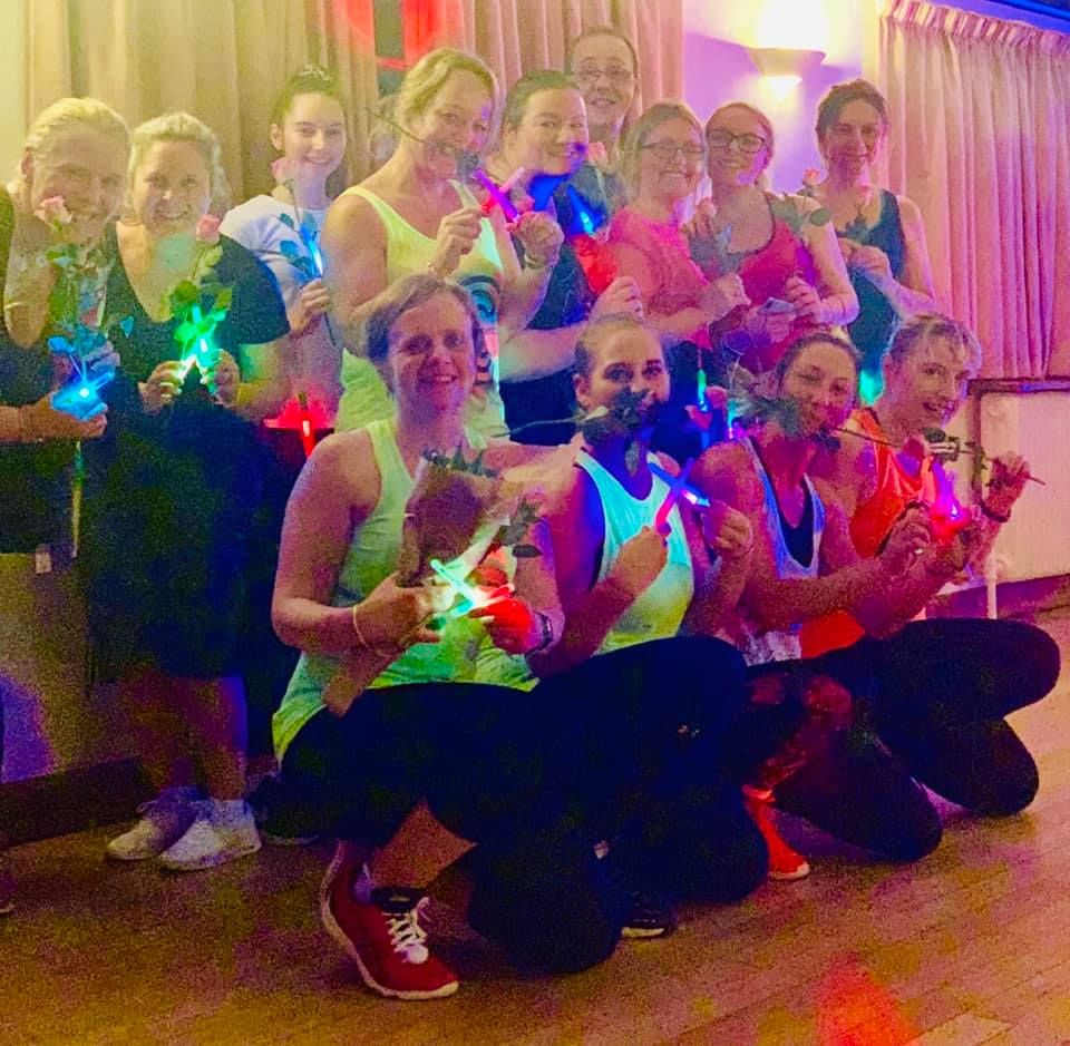 Ever thought of doing aerobic with glowsticks?! Sounds weird, but fun! Check out our review of Clubbercise in Brighton! 💃🎉💥buff.ly/2HttfJT