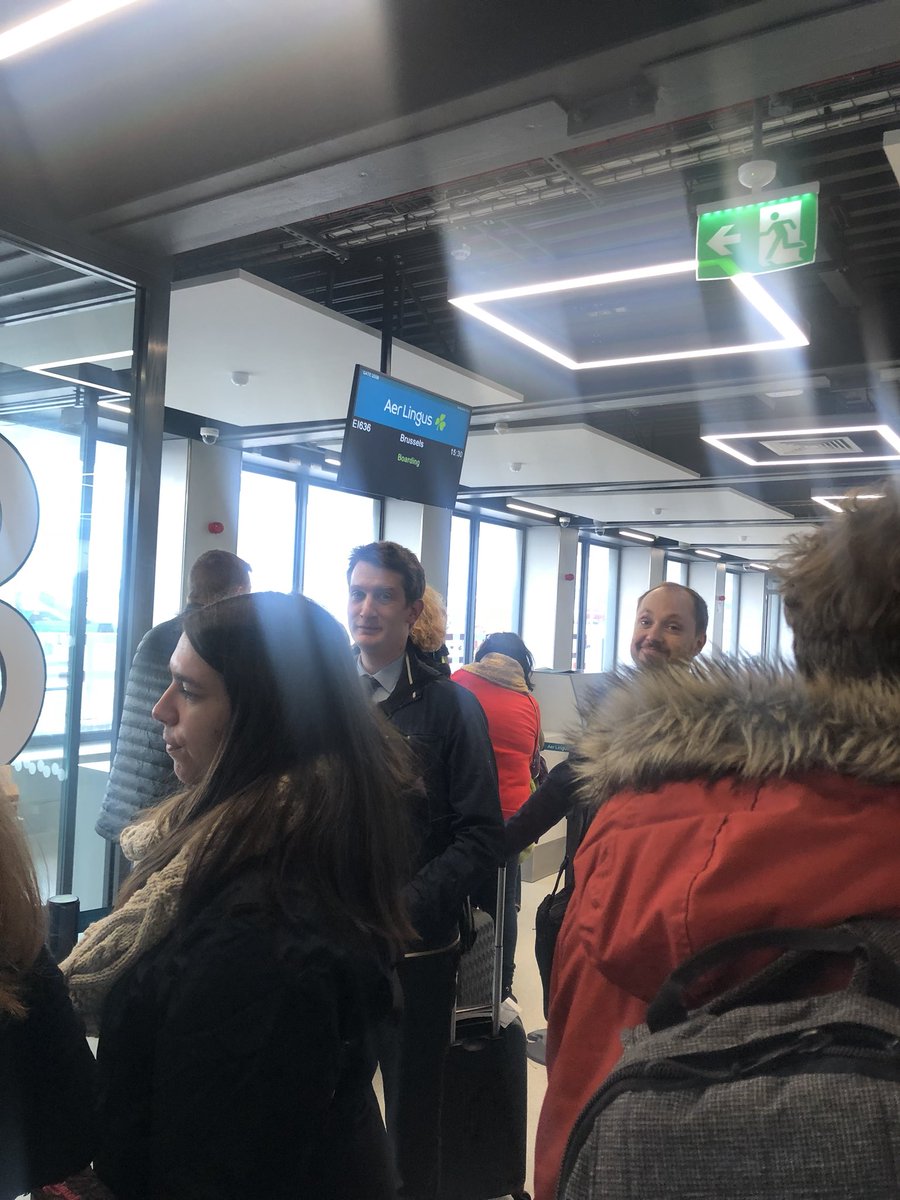 HMcEntee's tweet photo. Spotted 😀 @PaulFoxDublin #DavidLea Feels like we’ve never left @DublinAirport. Important General Affairs & Council meetings in Brussels this week #Article50 #Brexit #MFF #SingleMarket #FutureOfEurope https://t.co/eqGxaVdBDk