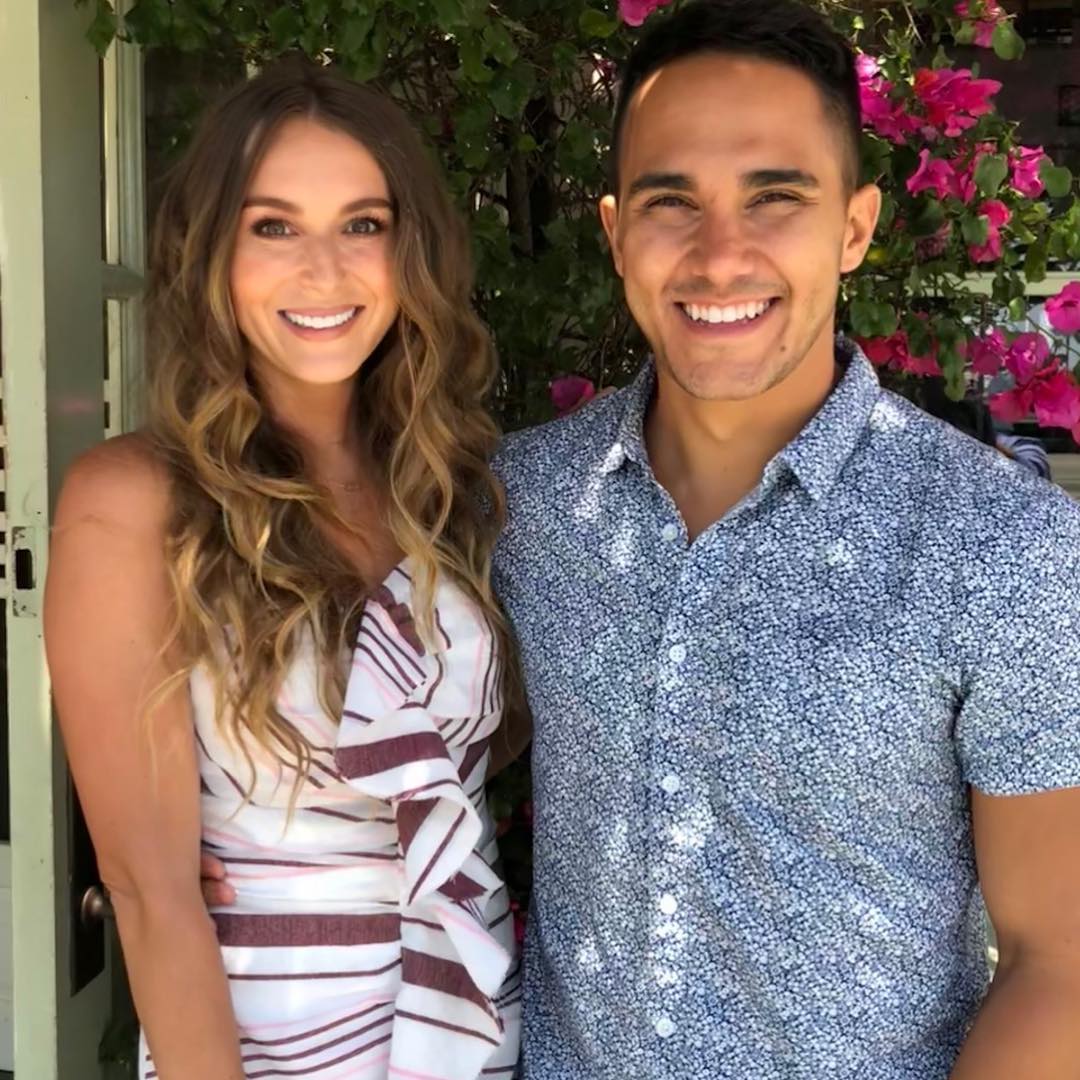 CarlosPenaVBR's tweet photo. Boa tarde com essas fotos lindas que a @alexavega publicou com o seu amor! 😍💙
-
#Carlexa #CarlosPenaVega #AlexaPenaVega https://t.co/YT1lMBfAk1