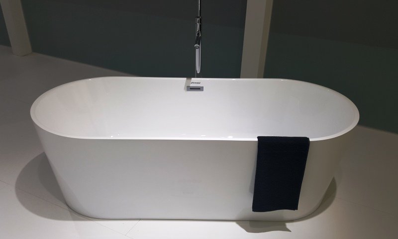 Günümüz Trend Küvet Modelleri Nelerdir

yapiesbanyo.com/blog/icerik/gu… …

#jakuzi #küvet #trendküvet #modernküvet #çiftkişilikjakuzi #küvetmodelleri