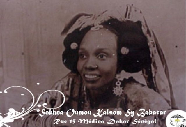 UVTivaouane's tweet photo. Priez pour Sokhna Oumou Kalsoum 
Fille de Serigne Babacar Sy et de Sokhna Oumou Khayri Sall (mère de Seydi Djamil)💚
19 mars 1921 - 18 mars 2015

Fatiha + 41 Ikhlass + Salatoul Fatihi 
Qu'Allah l'agrée🤲🏽 https://t.co/yaF4KMsswR