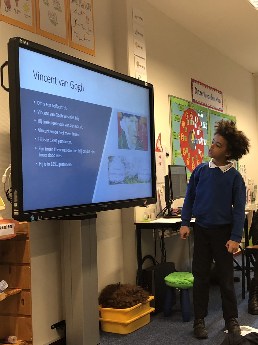 BSNJSL's tweet photo. Such a pleasure to watch Year 4 children share their Dutch presentations on Vincent van Gogh with their class teacher. #JSLY4 https://t.co/JFmtQLSZJy