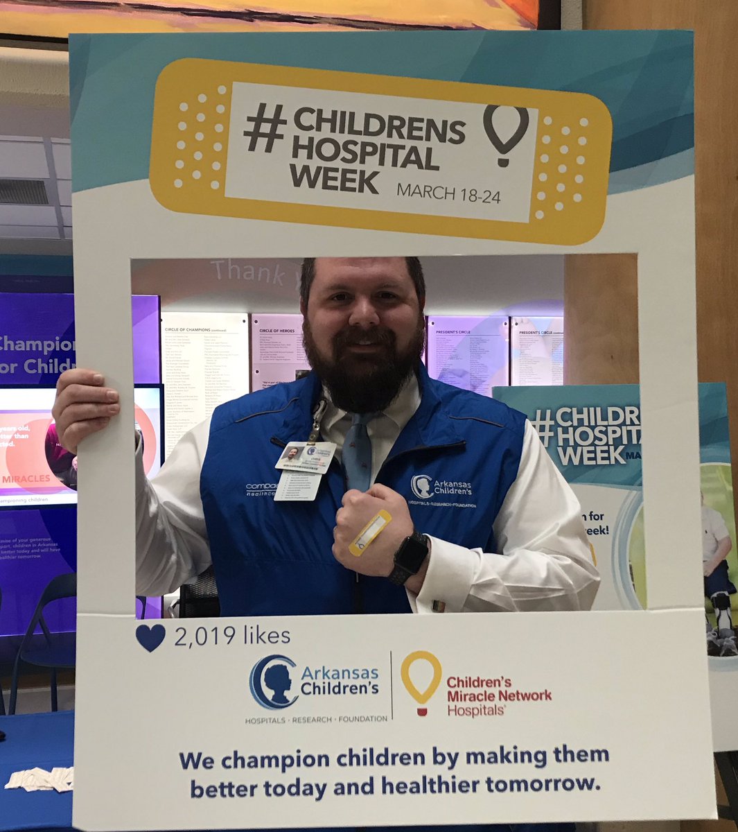 CByrdRoberts's tweet photo. #ChildrensHospitalsWeek here @archildrens! Huge thank you and shout out to all making the difference in our visitors’ lives. @compassgroupusa @CrothallHC @MorrisonHC https://t.co/agC6OJZKmV
