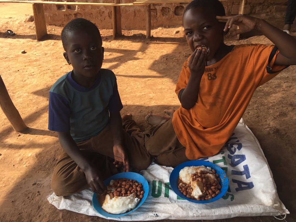 johnedwards0628's tweet photo. Some if you have passion,if you have Love for the kids,if you are called to help,Don't hesitate God is using to reach to his people support our ministry with $15 today. Thank you so much and have a blessed week ahead https://t.co/KcO3i3Dno5