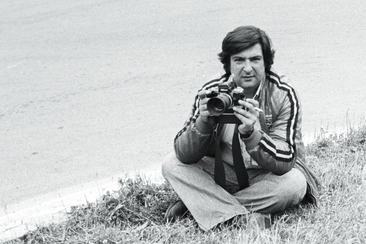 formulamoto's tweet photo. Nuestro compañero @CarlosDominblog nos ha dejado. Muchas gracias por tu dedicación al mundo del motociclismo. Todo nuestro apoyo a su familia y allegados. #DEP https://t.co/QuNVAafqMS