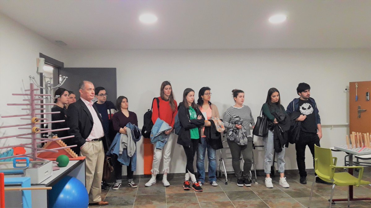 🧬Alumnos del máster en Intervención a Personas con Enfermedad de Alzheimer <a href="/usal/">Universidad de Salamanca</a>, visitan <a href="/limcasalud/">limcasalud</a>. 🏥policlínica especializada en el cuidado y rehabilitación de adultos y niños que han sufrido algún daño neurológico. bisite.usal.es/es/blog/univer… <a href="/VirtualRehab/">EvolvRehab</a>