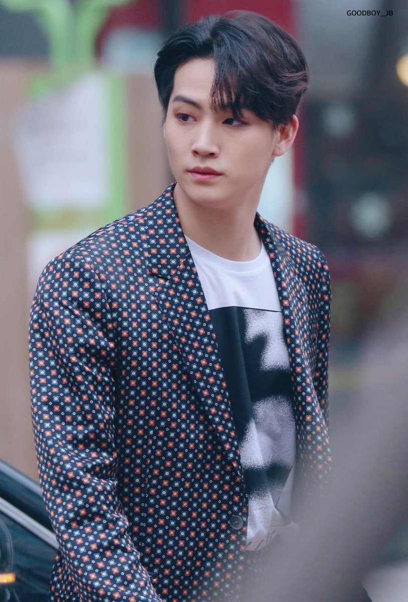 재범 사진 다 올리는 계정 tweet media