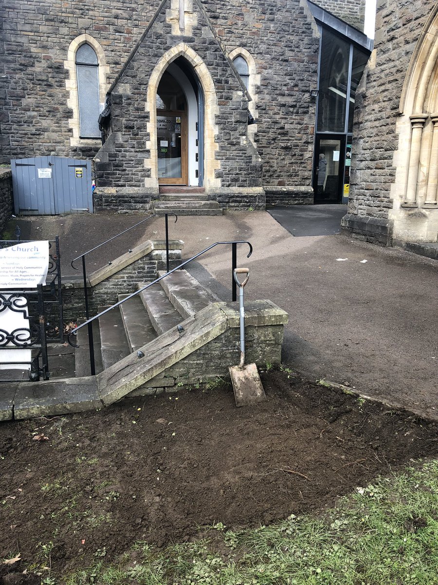 Scott_Tandy1's tweet photo. Ground all prepared ready for Fridays OnSite building day of our #DigitalBench thank you David @hapi_RCT for mucking in @NewyddHousing @EggSeeds @YepsRCT @HawthornHighSch @RayGBSol https://t.co/tfDzHke524