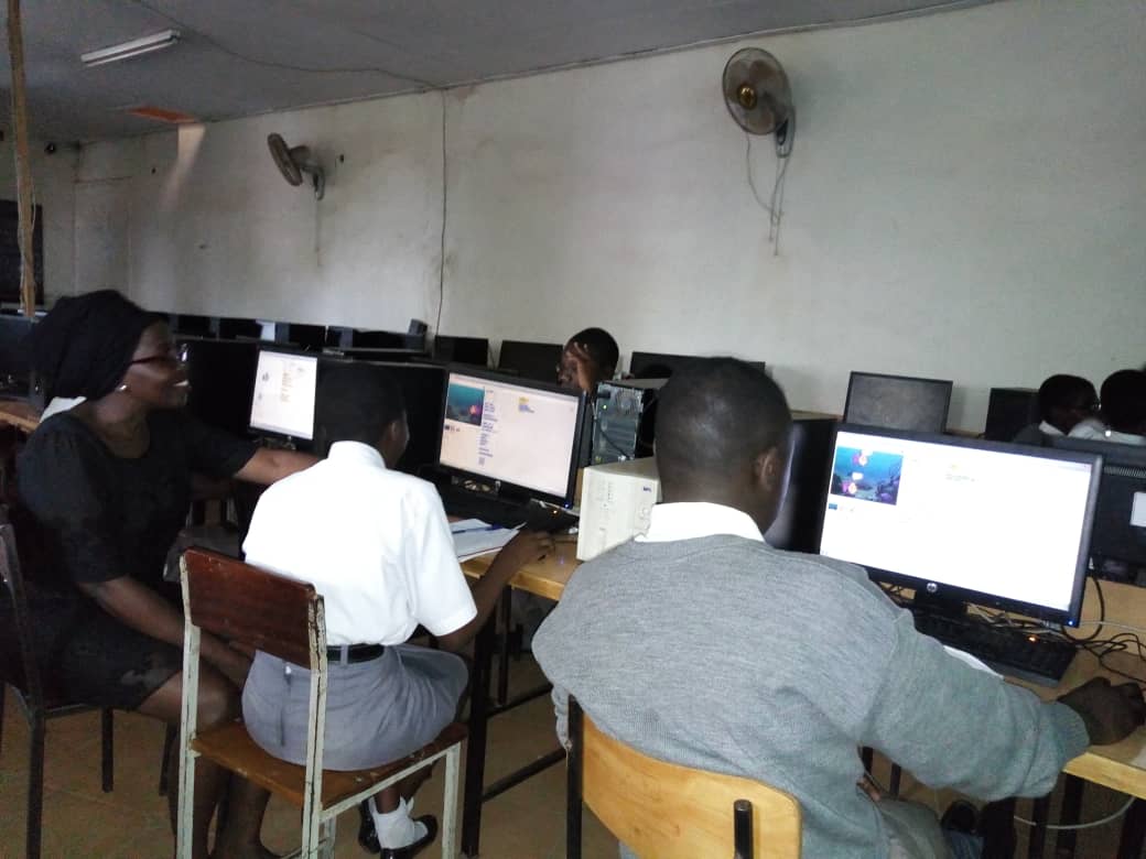 Missvurlentina's tweet photo. Our school code club class is in action.
What are you waiting for to channel your child's interest into productive habits.
Call us on 0704679017 or visit our website at https://t.co/scFnLAaUrB 
#CodeclubUg
#MengoSS  #teenCodeug #codingforkids @coding_mindset https://t.co/X122GGNy6v