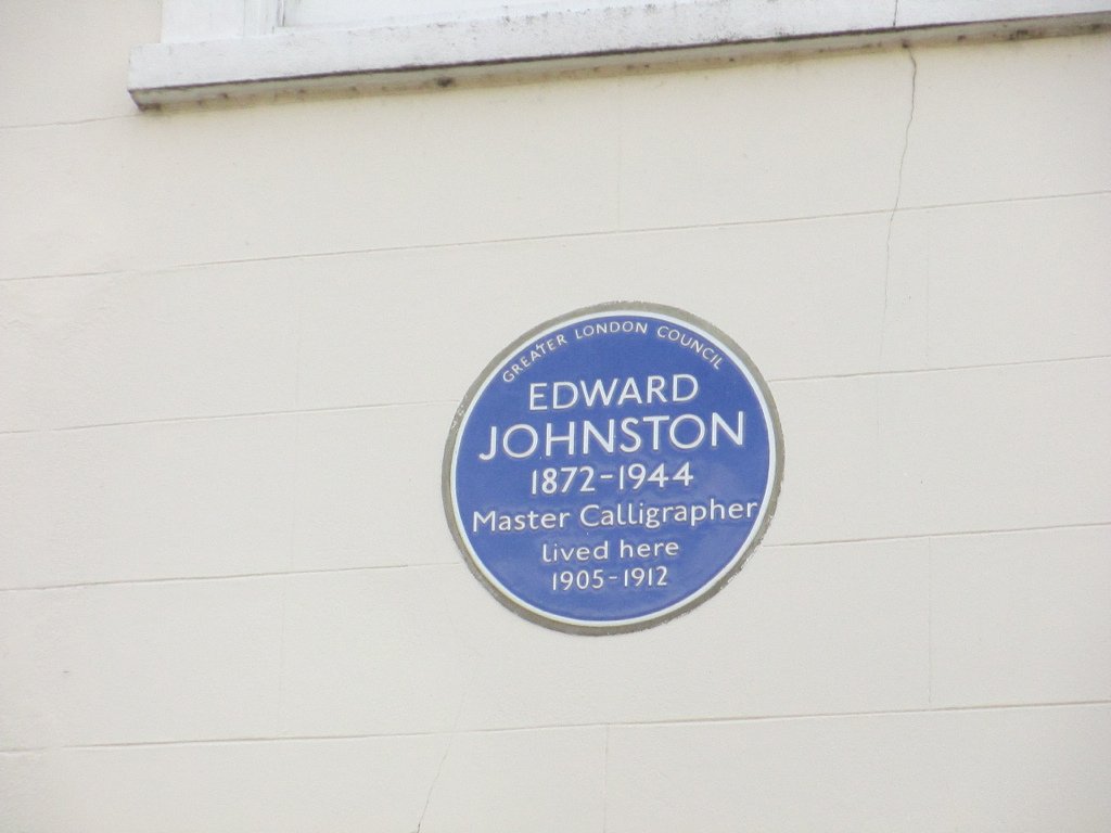HeckTube's tweet photo. Ever spotted this plaque in Hammersmith to the designer of the Johnston typeface (a variation of which is still used all over our transport)? The plaque itself is written in New Johnston, one of a handful of official blue plaques to deviate from the scheme’s standard typeface. https://t.co/d5fEEZsfBQ