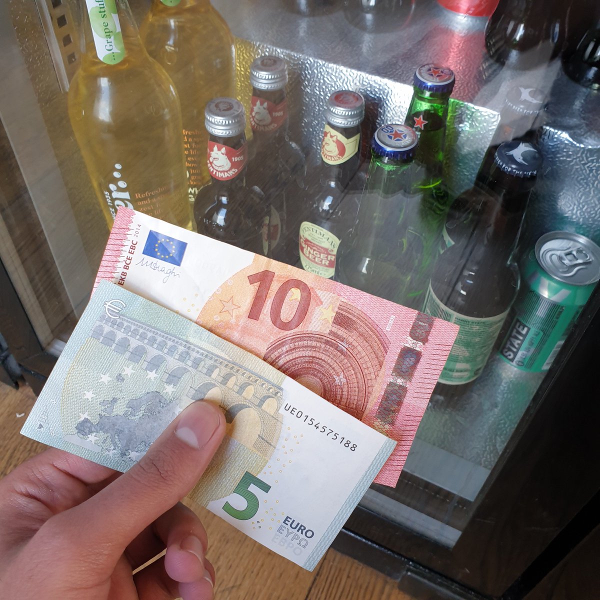 Compare Encuestas ES tweet media