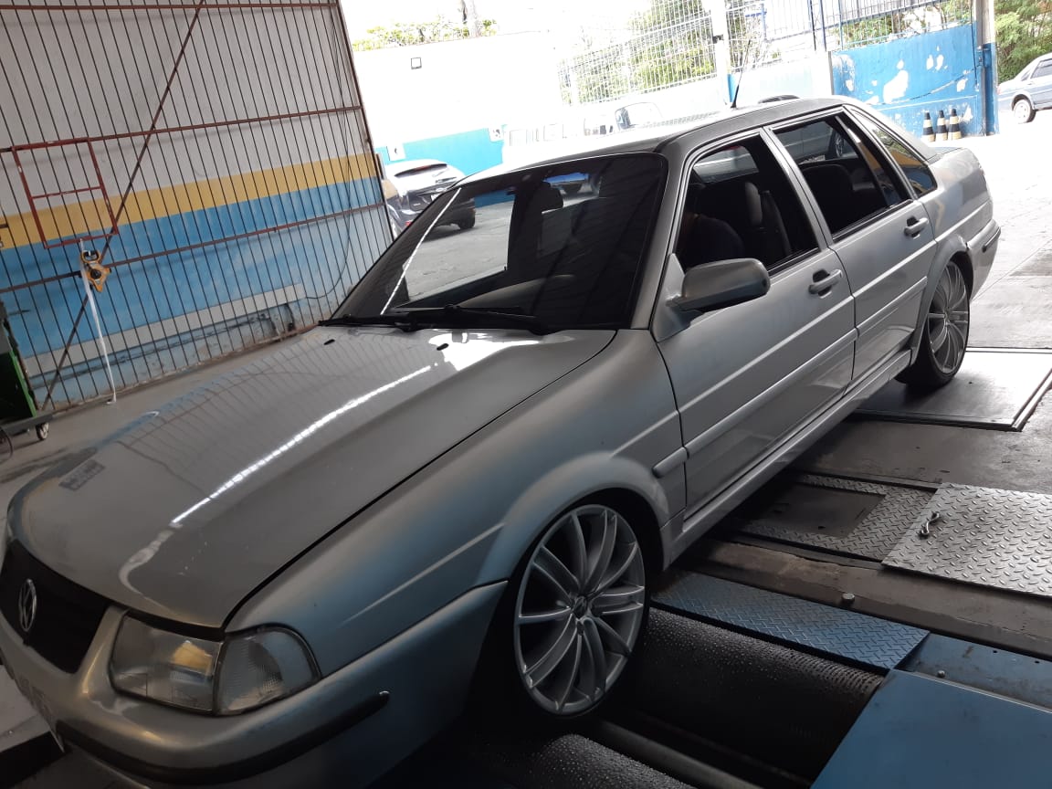 inspesev's tweet photo. Fizemos vistoria de rebaixado nessa máquina que atravessa o tempo e ganha nova forma. Olha como ficou esse Santana todo rebaixado.
Uma verdadeira máquina da Volkswagen.
#Vistorialegal #rebaixado #santana #volkswagen #inspesev #rebaixadovistoriado
#carro #car #carros #moto #Brasil https://t.co/eSdkMs0w8X