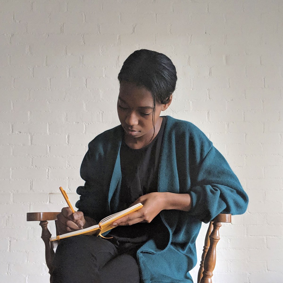 The #CreativeLadyDirectory is on 🔥 Such a joy to be sourcing our #freelancewisdom from amongst our members!! This week we bring  you the insight of Timia Lewis a Birmingham-based freelance graphic designer.  We're loving what she shares about #portfolios bit.ly/2TG7gWB