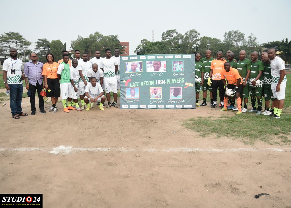 TapNitiative's tweet photo. Players observing a one minute silence for the late AFCON 1994 players......#PVCfootball #Tap4naija #mondaymotivation https://t.co/N7cqNDo28I
