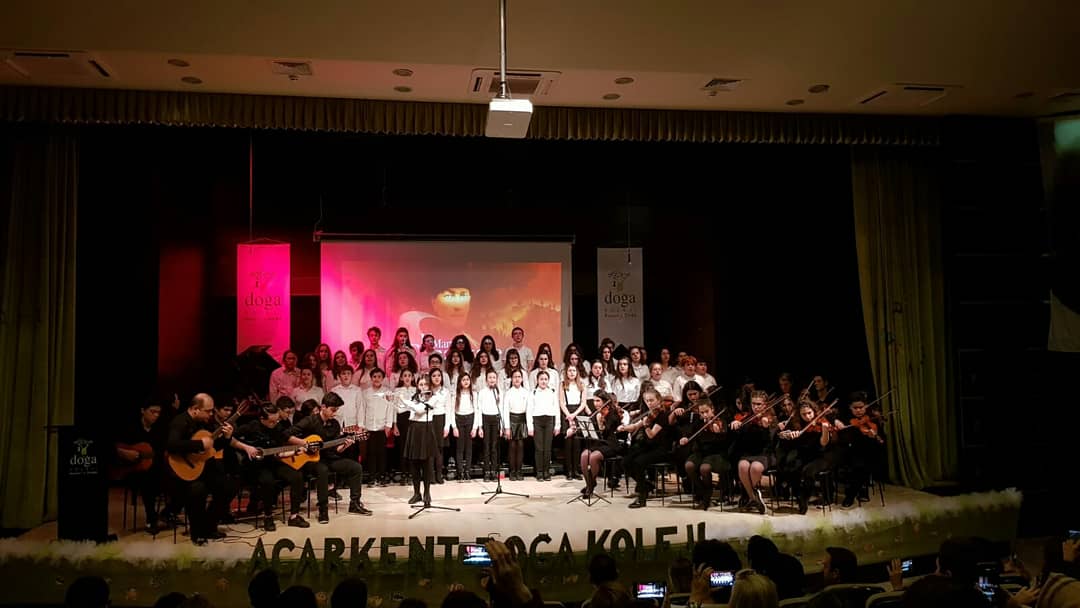 Acarkent Doğa Koleji olarak 18 Mart Çanakkale Zaferinin 104. yıl dönümünde başta Mustafa Kemal Atatürk olmak üzere tüm şehit ve gazilerimizi saygıyla anıyoruz. #ÇanakkaleGeçilmez #18mart #acarkentdogaibworldschool