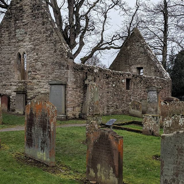 A recent Ancestry tour took us to Alloway Auld Kirk which features in Robert Burns's epic tale Tam O'Shanter - published in the March edition of the Edinburgh Magazine in 1791
#robertburns #OTD #tamoshanter #scottishancestry #scottishpoetry #ancestry #sc… ift.tt/2udjMxu