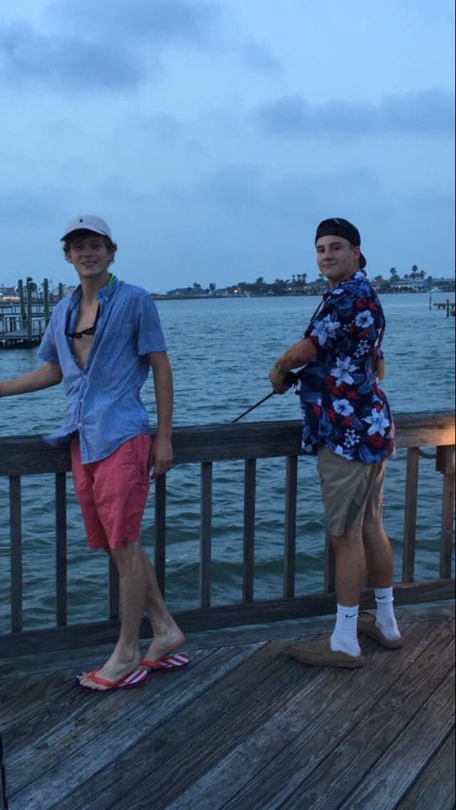 Davidcarpfish's tweet photo. Happy birthday brother hope it’s a good one! @Cook08Cook https://t.co/1DlYoBAGGC