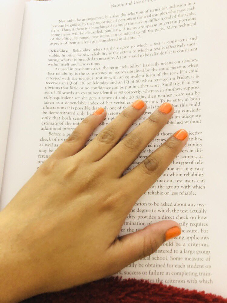 Sukirrtiii's tweet image. #orangeisthenewblack #OrangePaint