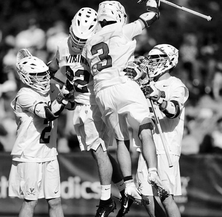 BoLori13's tweet photo. Half way through the regular season. Grateful for every new week I get to spend surrounded by a group of men that sells out for one another! Another opportunity to learn, grow, and improve. #GoHoos #StayChunky https://t.co/y7z8Se3wzV