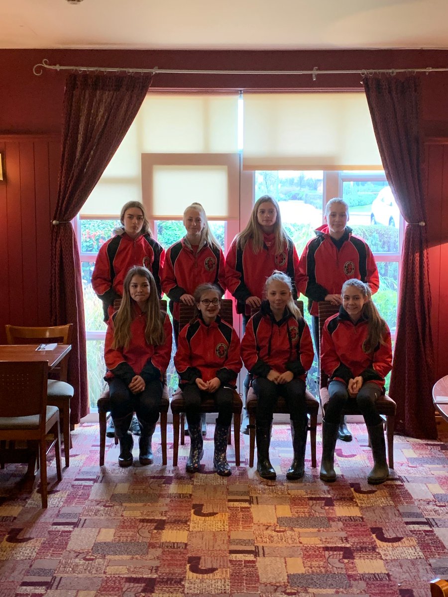 jasmineecaley's tweet photo. great experience at English schools XC in Leeds at weekend - lots of fun - thankyou Team Somerset https://t.co/kPxpJDK5bu
