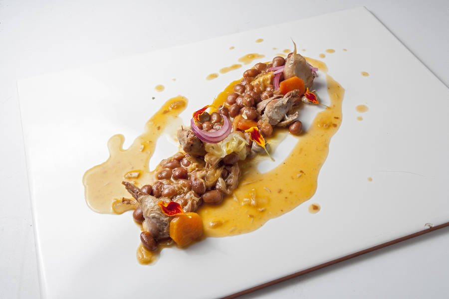 Degusta_cyl's tweet photo. Así son las 1⃣1⃣ tapas elaboradas a propósito del Día Internacional de las Legumbres 🥣🍴🧀🥃

➡ https://t.co/rznfyAbLEs

#gastronomia #fao https://t.co/DXEO2rVhqa