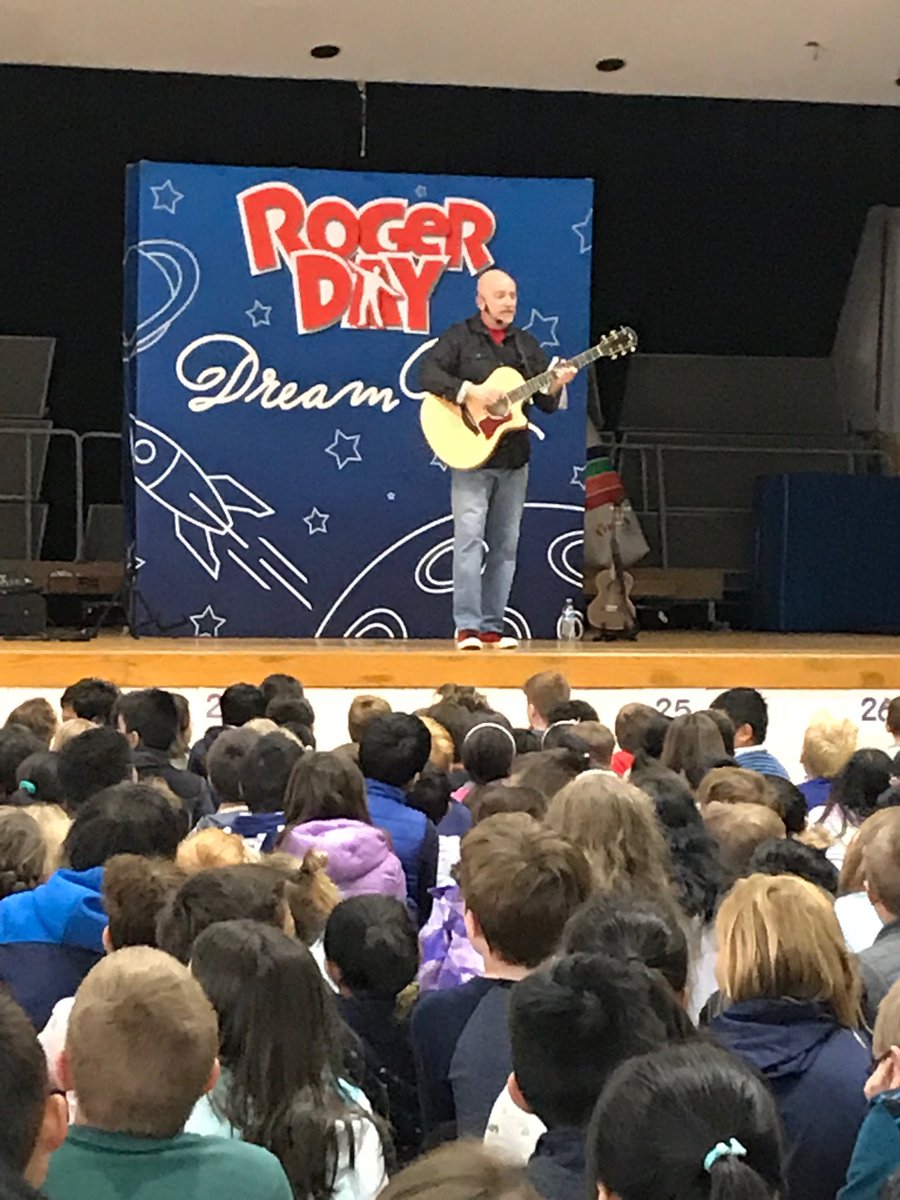 Thank you ⁦<a href="/DavisDrElemPTA/">go to: @DDEPTA_21</a>⁩ for another great Roger Day Assembly ⁦<a href="/RogerDayKidSong/">Roger Day</a>⁩ ⁦<a href="/DDEDolphins/">Davis Drive ES</a>⁩