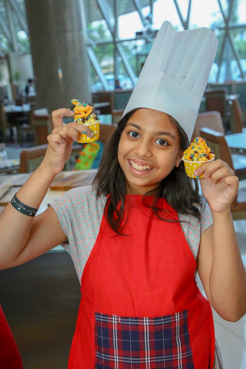 JWKolkata's tweet photo. Our cupcake making and frosting workshop at JW Marriott Kolkata was a great hit, amongst our little wonder chefs and parents. The tiny-tots had a blast unleashing their creativity while putting together some yummy tasty treats.
#KidsCulinaryClub #CupcakeMaking #OurWonderChefs https://t.co/1E5Xz3fk8l