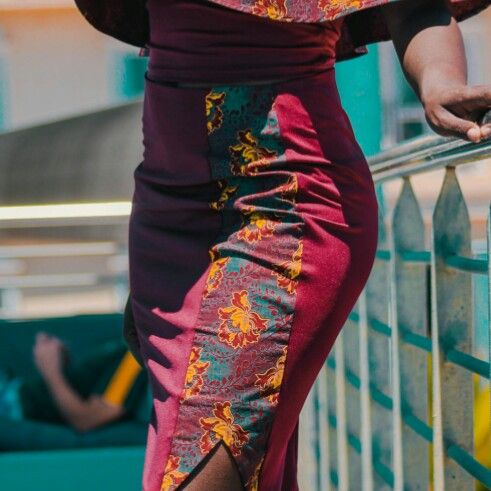 StrutCyan's tweet photo. Step into the office looking like the boss babe you are.
Shop Here: https://t.co/eyQjakh78r
#strutcyan #cyan #africanluxury #africanprints #onlineboutique #lovezabuyza #onlineboutique #pencilskirt #ootd #whatiwore #outfitoftheday https://t.co/J0nKMHDjyv
