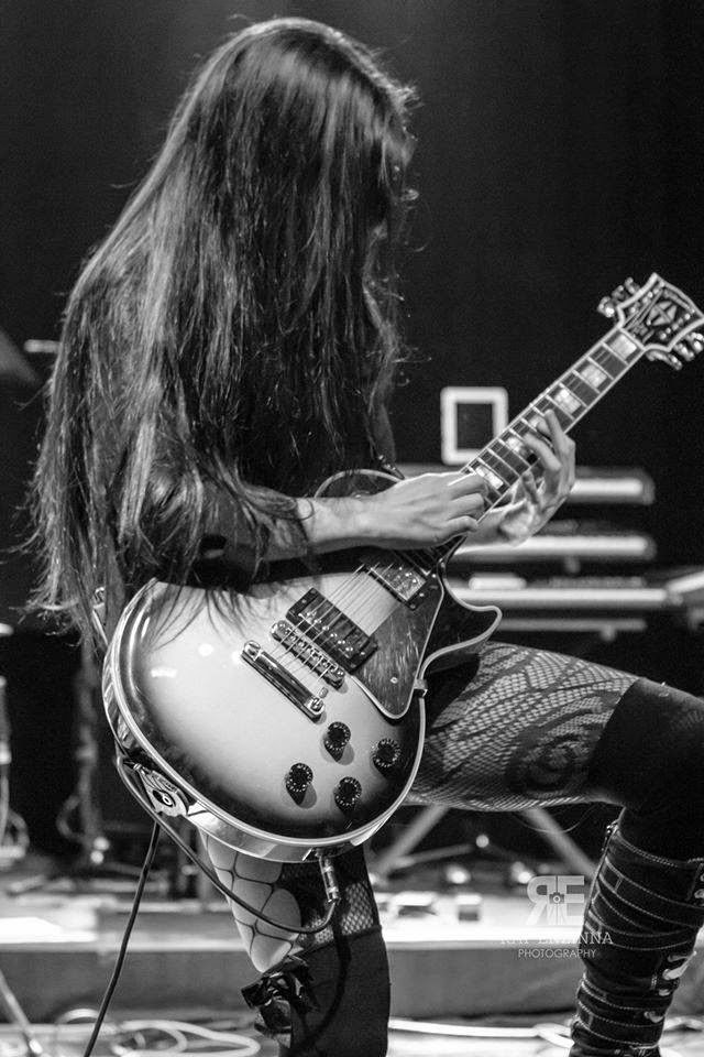 MeliaRocks_Fans's tweet photo. Good Morning Fans Happy Monday😍TIME 2 #ROCK😎🤘CRANK UP @meliamaccarone's #BadAss #Rock #Hit #SLEAZEPARADE💥On https://t.co/DRKsuLs0T3🔥Be Sure 2 Give it a LIKE, SHARE & ADD it to Ur Playlist🎸Get it on #MELIA's Signed✍️#SoundProofWalls CD📀@ https://t.co/UcA7hAyRLZ😃#MeliaRocks https://t.co/kFnTtMN3uz