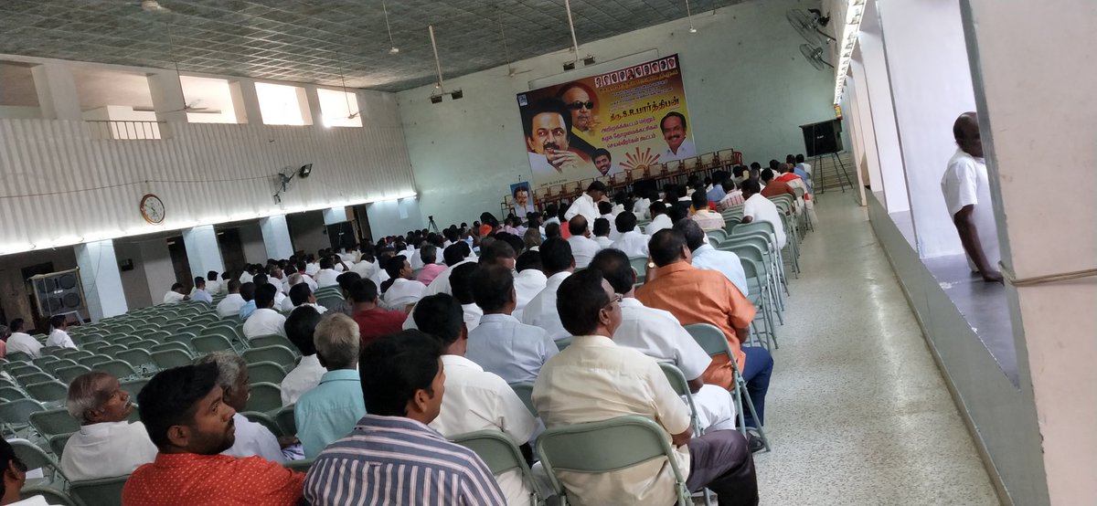 AjithApj5's tweet image. இன்று நடைபெற்ற சேலம் மத்திய மாவட்டதிற்கு உட்பட்ட சட்டமன்ற தொகுதி வாரியாக செயல் வீரர்கள் கூட்டத்தில் #அண்ணன்_ஜெ_தினகரன் அவர்களின் தலைமையில் பங்கேற்ற போது.....
அழகாபுரம் 4வது கோட்டம் தகவல் அணி