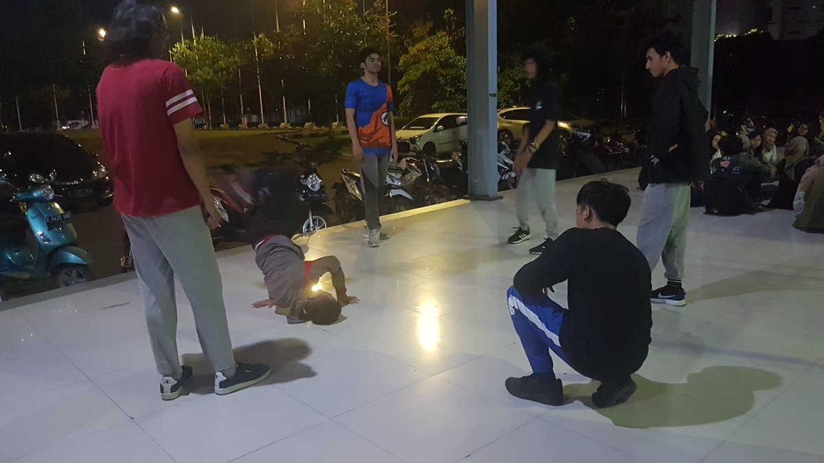 Dance Embun UniTel tweet media