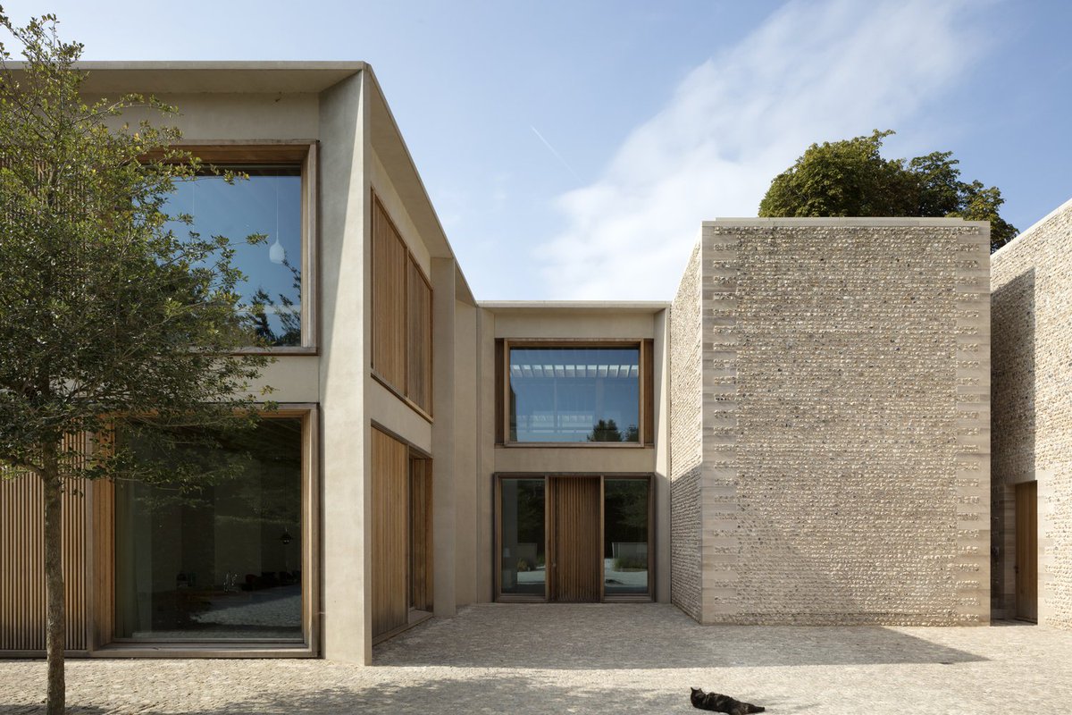 markdownsbuild's tweet image. #MondayMoments Hampshire House/Niall McLaughlin Architects
linkedin.com/groups/8660201/
#Architecture #BuildingDesign #exteriordesign #Inspiration #architects #quantitysurveyors #interiordesign #renovation