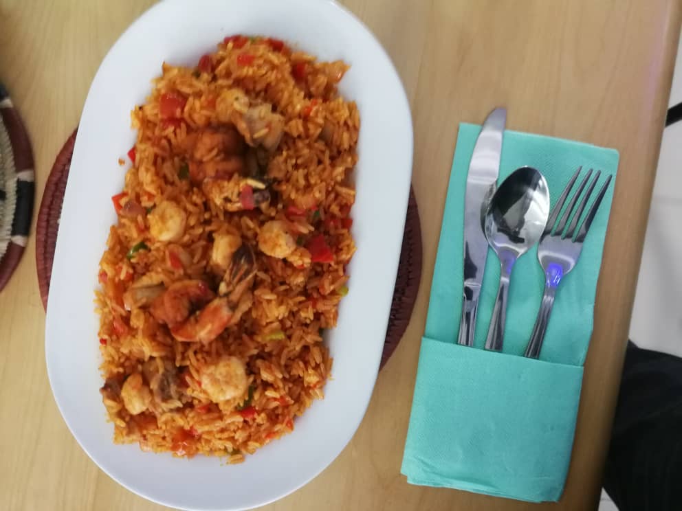 Thaz_Dkitchen's tweet photo. He who asks for stew on top of Jollof Rice has trust issues. 
Walk into our restaurant today and you'll see how beautiful our Jollof rice glow without any stew #MondayMotivation #Jollofmonday #Goodfood https://t.co/AWuQEdPG8R