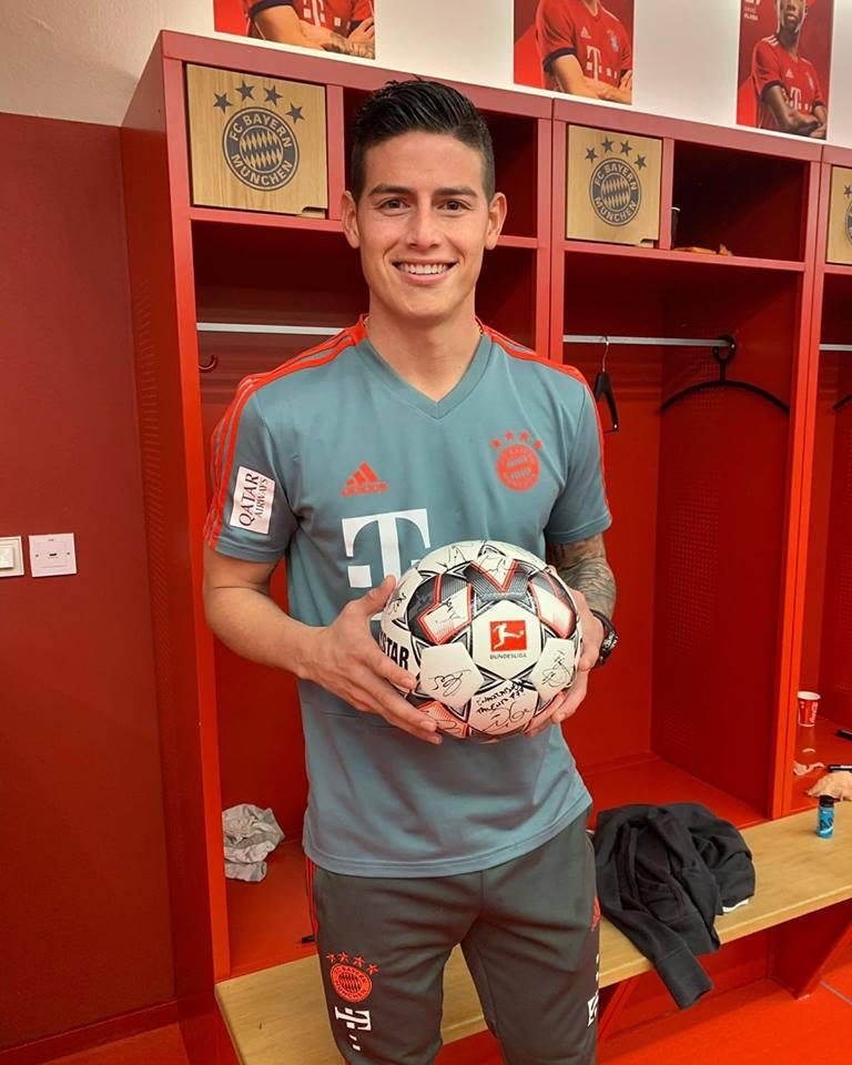 tips180's tweet image. Congratulations James on your hat-trick with Bayern Munich.⚽️⚽️⚽️

#Bundesliga #james #footballfans #soccerfans #soccerfans #betworld #footballfans #epl #laliga #betworld #investmentworld #predictiongames #tipsbet #tipsworld #soccertips #FOOTBALLTIPS #soccerworldtips