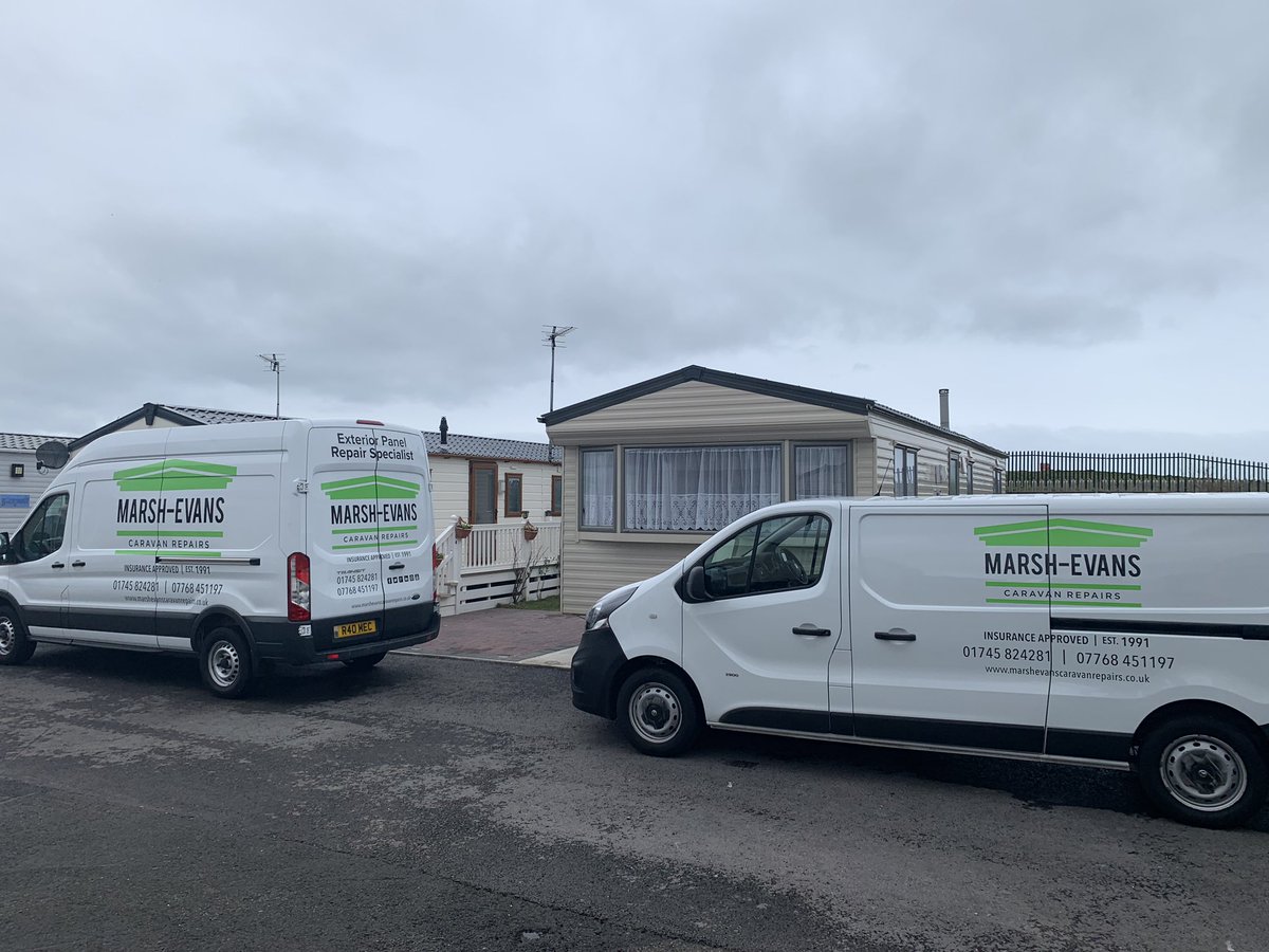 Top exterior panel replaced this morning <a href="/GoldengateHols/">Seldons Goldengate</a> on an @WillerbyHH <a href="/WillerbyLeisure/">Willerby Leisure</a> holiday home #Staticcaravanrepairs #extiriorpanelreplacement #Northwalescaravanrepairs #Holidayhomerepairs