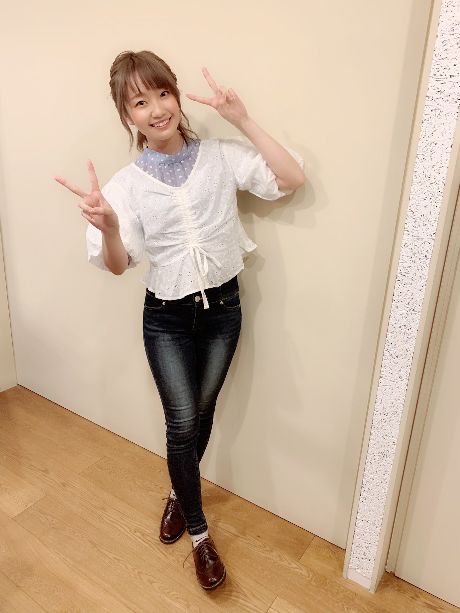 大橋彩香 Official Sur Twitter 今日の衣装だよ あやか へごまわし 大橋彩香 Official Sur Twitter 今日の衣装だよ あやか へごまわし