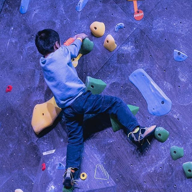 ClimbBasecamp's tweet image. 🌞 Online Summer Camp registration is now LIVE! 🌞

Our week-long camps are perfect for young climbers of all ability levels! We teach kids the fundamentals of climbing safety, build problem-solving skills and confidence, and stay active all summer lon… ift.tt/2FjMQK1