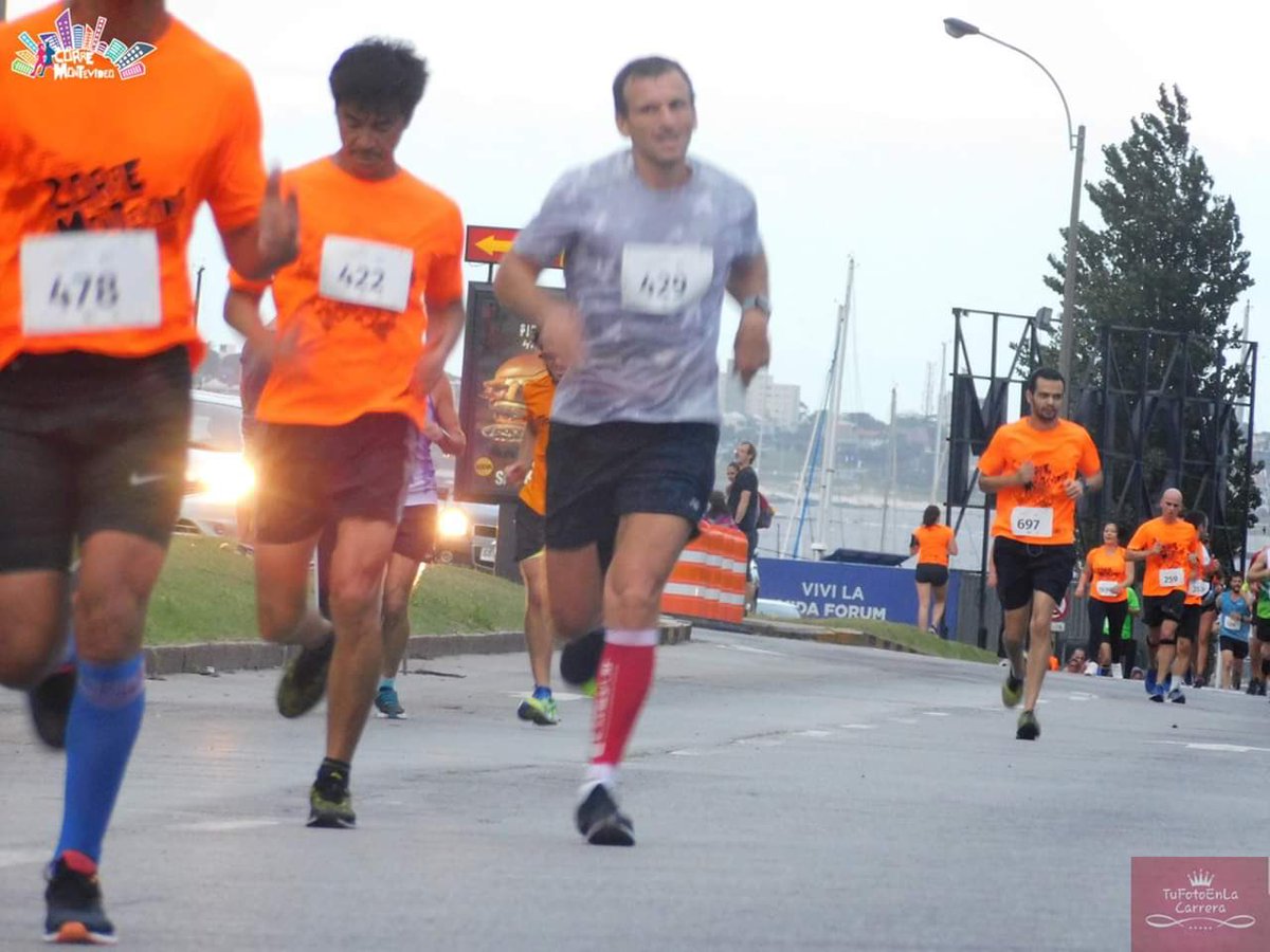 AlMaximo14's tweet image. Atletas #AlMaximo en la Corre Montevideo