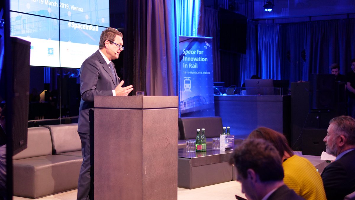 EU4Space's tweet image. "#Multiconstellation and #multifrequency means Galileo can become a global leader in the provision of #precise #positioning" Carlo des Dorides, Executive Director @EU_GNSS , #SpaceInRail #usegalileo