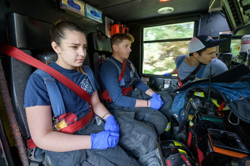 UDelaware's tweet photo. Despite busy schedules with exams, classes and extracurriculars, three #UDel students volunteer their time serving the local community with @aetnafire https://t.co/QV6xByfEFf https://t.co/HcwY6H5iMf