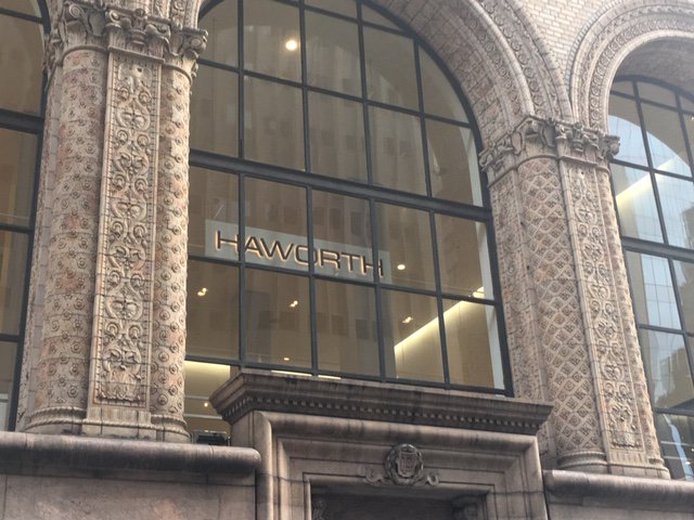cfioffice's tweet photo. Some of our employees got a personal tour of @Haworth's new showroom, and it's INCREDIBLE! To learn more about Haworth's showroom redesign, visit: https://t.co/ycvxjt58Gi
#haworth #officedesign #commercialfurniture #interiordesign #design #cfioffice https://t.co/4Paye5WbxU